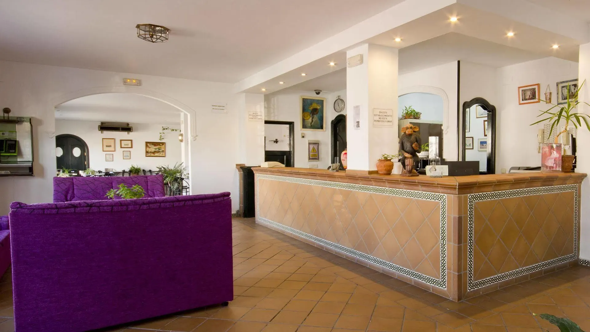Apartamentos Puerta Del Sur Seville Apartment