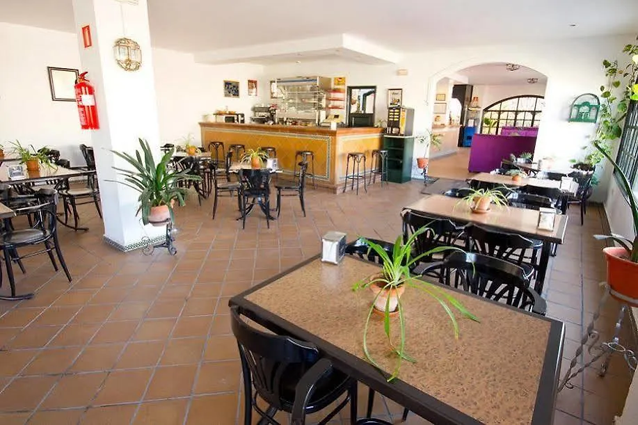 Apartamentos Puerta Del Sur Seville
