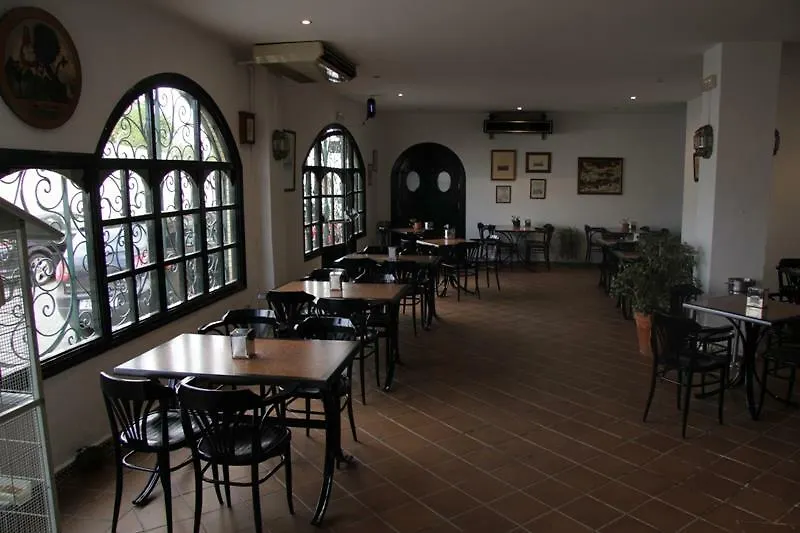 Apartamentos Puerta Del Sur Seville Apartment